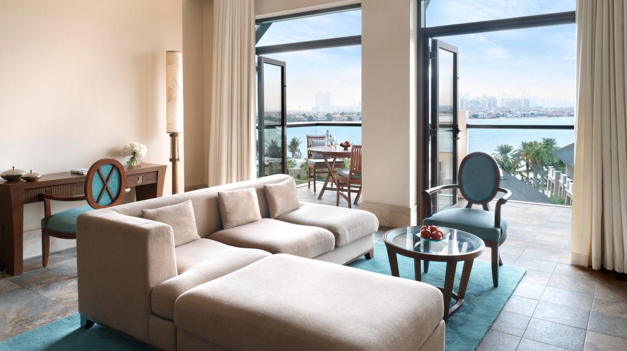 Курортний комплекс Sofitel The Palm & Дубай